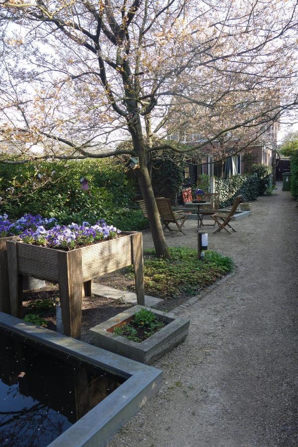 B&B Achterom Loon op Zand Exterior photo