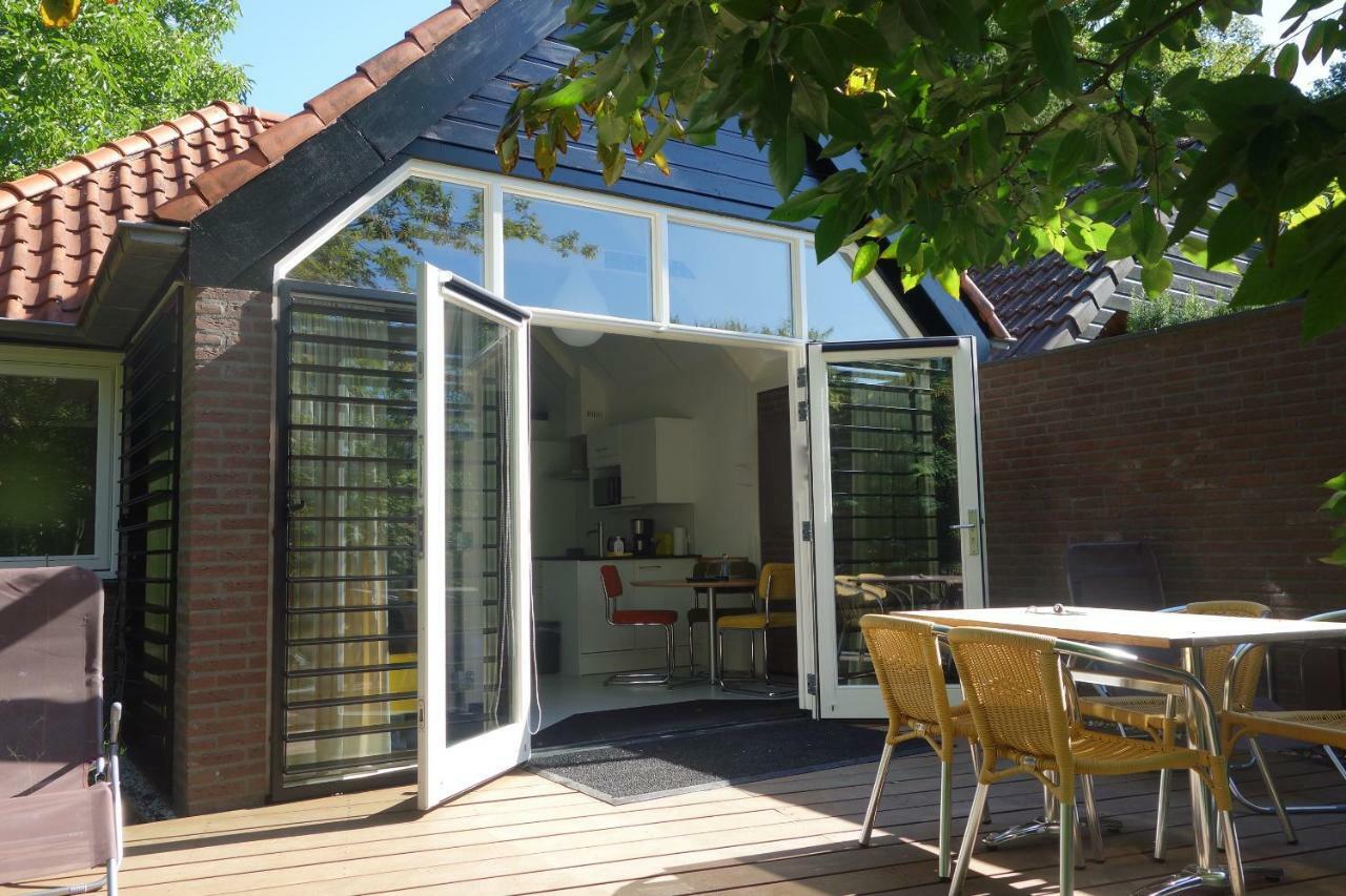 B&B Achterom Loon op Zand Exterior photo
